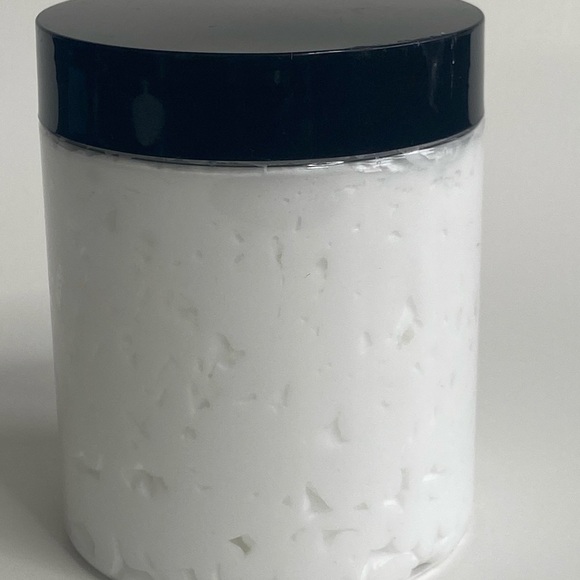 StephanieDiane’s Body Frosting - Picture 4 of 4